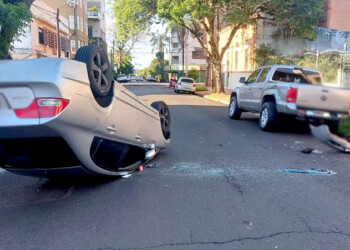 Despiste y vuelco en Posadas