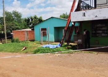 Intentaba conectar internet y murió electrocutado en Garupá