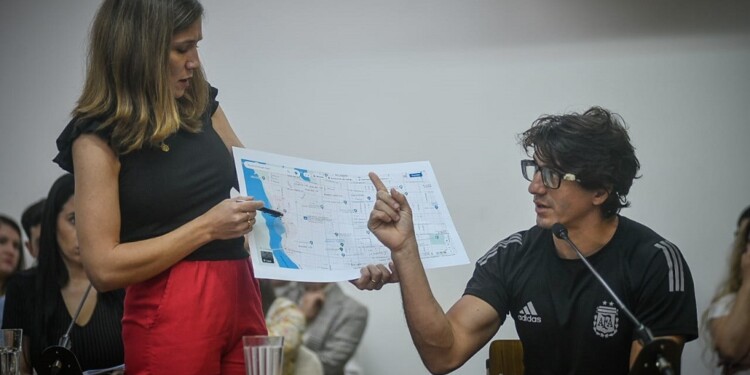 DETERMINANTE. Diego Penayo relató cómo y dónde halló la bolsa con la beba de dos días de vida y lesiones en el cuerpo. / Gentileza M. Otaño (@mmo_marcos)