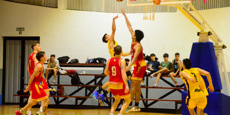 TORAZO EN RODEO AJENO. Tokio se hizo fuerte en Puerto Rico ante Siglo. (Prensa Siglo XXI).