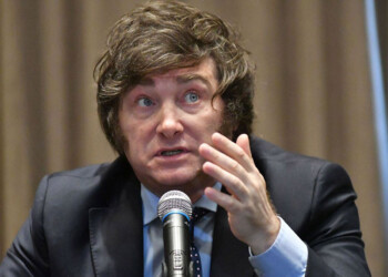 Milei: “El 2025 será brillante con la inflación cayendo y los salarios volando en dólares”