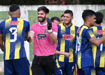 Mitre goleó y es el primer clasificado del Regional Amateur