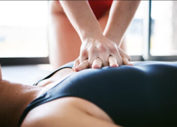 Taller de RCP y trauma en el agua