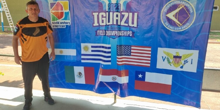 EL REPRESENTANTE DE AMITA. Rubén Cieplinski, en Puerto Iguazú.