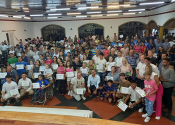 Apóstoles premió a sus deportistas más destacados