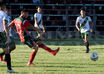 Una goleada que alimenta el sueño de Brown en el Regional Amateur