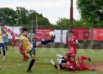 Liga Posadeña: Huracán ganó el clásico y está en semifinales