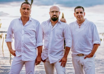 La Guitarreada enciende la pasión y fuerza del canto misionero