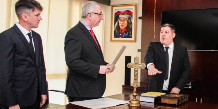 EXPERIENCIA. Llera fue subsecretario, diputado y ahora asume como ministro de la Provincia, con Passalacqua.