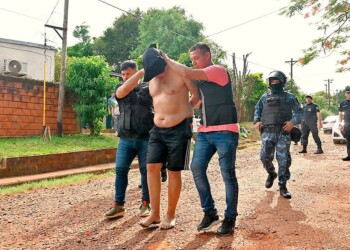 “Bin Laden” fue sorprendido solo, sin armas y con lo puesto