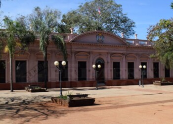 Suspenden pases a planta permanente en el sector público misionero