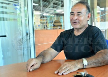 El equipo misionero de beach voley busca ayuda para poder viajar