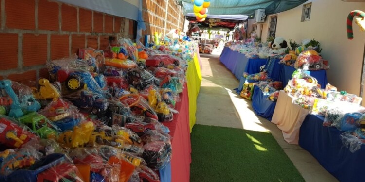 4.500. Esa es la cantidad de juguetes que lograron juntar y reparar en menos de cuatro meses.