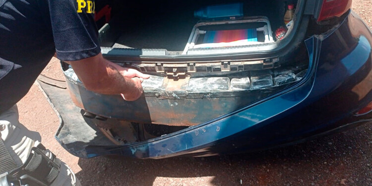 COMPARTIMENTOS OCULTOS. La marihuana estaba oculta en distintos sectores del vehículo. La Policía contabilizó casi 160 kilogramos.