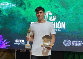 Fiesta del Deporte de Oberá: el mejor del año fue el basquebolista Hernán “Oso” Caballero
