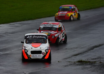 La lluvia no frenó la definición en Oberá