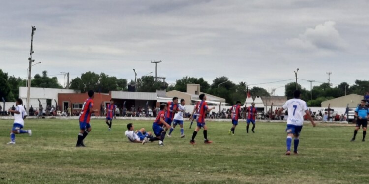 TRIUNFO. Antes de los incidentes, Comercio derrotaba 3-1 a San Lorenzo./ Foto Facebook Dep. Comercio