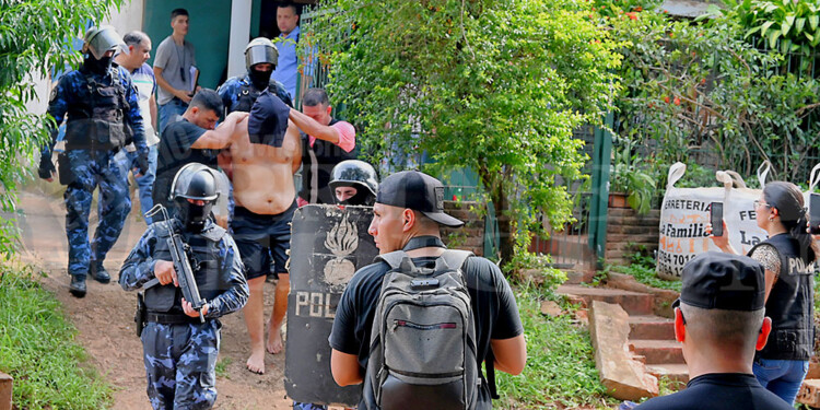 BARRIO LAS DOLORES.”Bin Laden” Ortiz fue detenido el lunes 18 de diciembre tras el hallazgo del cuerpo de Marcos Martínez (49), el expolicía y convicto está catalogado como uno de los prontuariados más violentos.