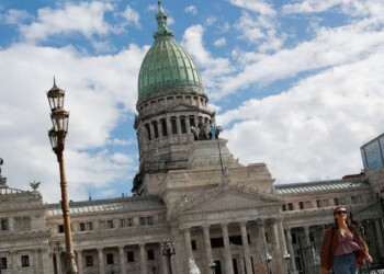 La oposición estaría cerca de alcanzar los votos para anular el DNU en el Congreso