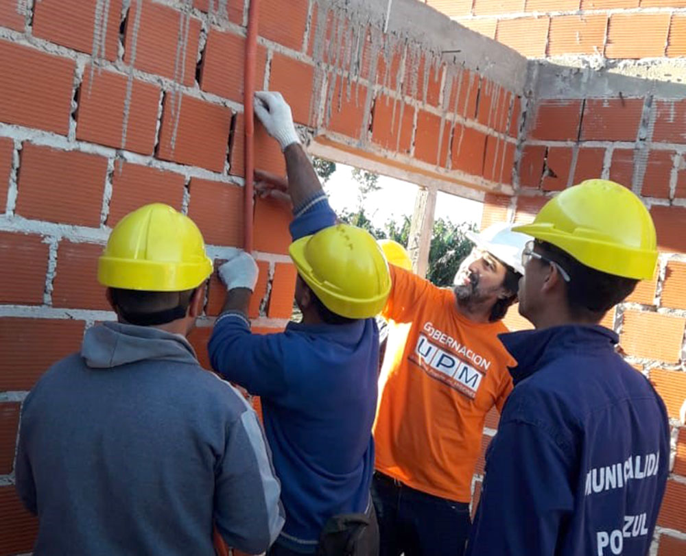 Cada vez más personas buscan cursos de pocos meses y con salida laboral rápida