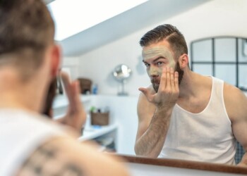 Exfoliación: Ellos necesitan renovar la piel tanto como nosotras