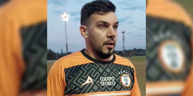 CONFIADO PERO RESPETUOSO. El entrenador de Central Iguazú, Martín Lezcano.