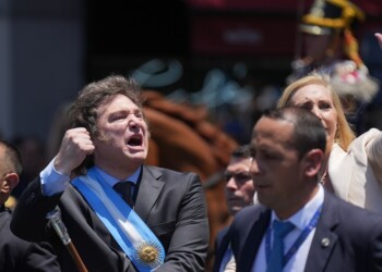 “El que corta no cobra” y otras claves del discurso presidencial de Milei