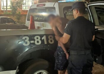 Un joven fue detenido por agredir y amenazar a su pareja