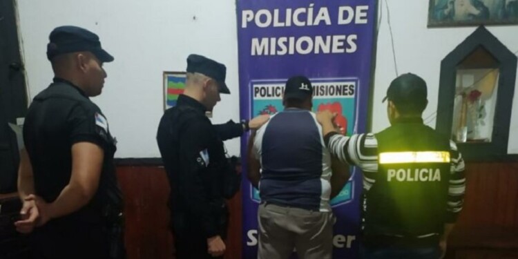 DETENCIÓN. El sospechoso fue identificado gracias a las cámaras de seguridad del predio de la Municipalidad.