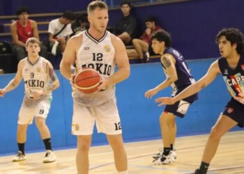 Básquet: Tokio y CAPRI van por la gloria