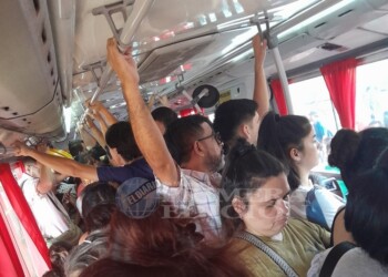 Bronca por la falta de colectivos en Posadas