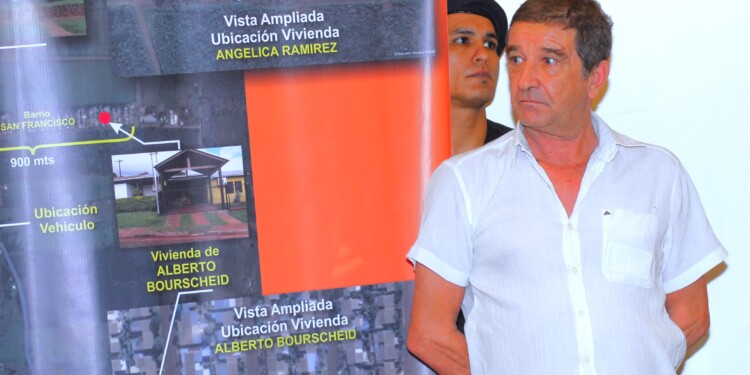 SENTENCIA. En el Palacio de Justicia de Misiones, Francisco Bourscheid fue sentenciado a prisión perpetua por “homicidio calificado por la alevosía” (artículo 80, inciso 2 del CPA).