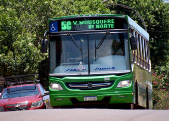 A menos de una semana del “boletazo”, el Grupo Z volvió a recortar líneas en Oberá