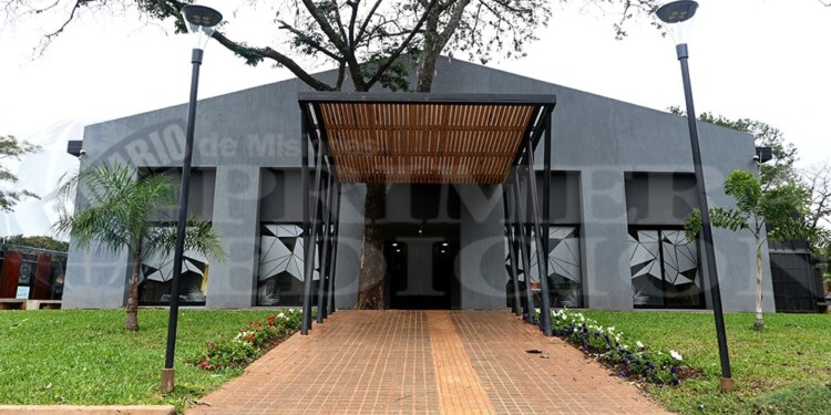 En diciembre, los CAV atendieron alrededor de 5.000 personas, “en enero ya se está viendo más movimiento, hay más demanda de renovación de licencias de conducir o Documento Nacional de Identidad para poder viajar”.