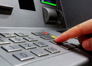 El gobernador Passalacqua anunció que este viernes se pagará la Conectividad Nacional Docente