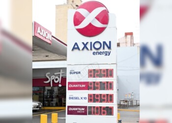 Axion bajó los precios de sus combustibles en Misiones y los igualó con YPF