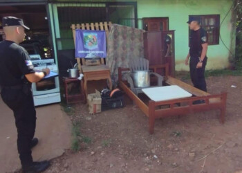 Su inquilina se fue del departamento pero se llevó sin  autorización diversos muebles