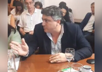 Senador libertario respaldó al INYM: “No puede haber una regulación propia del mercado”