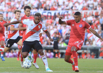 River no lo supo aguantar y empató con Argentinos en la Copa de la Liga