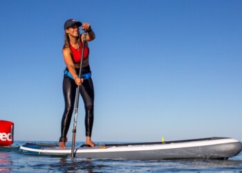 ¿Qué es el paddle surf y cuáles son sus beneficios?