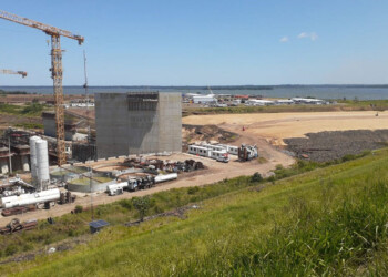 Yacyretá: legisladores correntinos solicitaron la reactivación de la obra de Aña Cuá