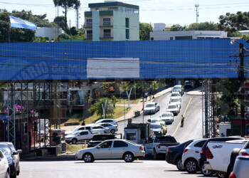 El flujo de turistas que cruzaron por Irigoyen hacia Brasil cayó un 50%