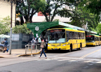 El Municipio frena hasta marzo el boletazo que pidió el Grupo Z y revisa las frecuencias