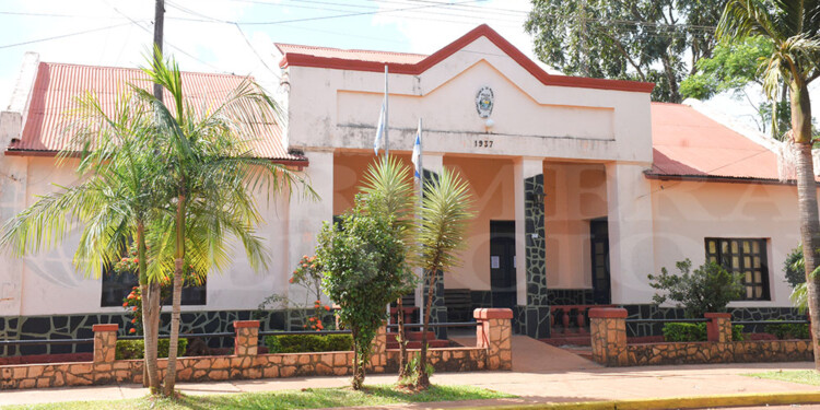 UNIDAD REGIONAL XIII. La Policía investiga lo sucedido como homicidio calificado junto al juez Roberto Sena.