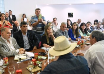 Productores y cooperativistas se reunieron con senadores por el INYM: “Salimos muy esperanzados”