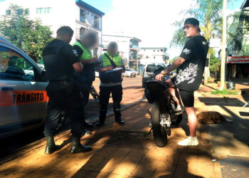 Motociclista amenaza de muerte y hostiga a un inspector de Tránsito de Eldorado