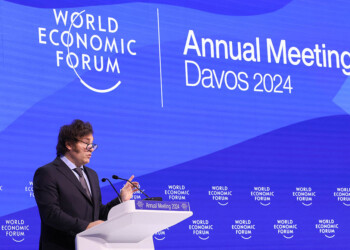 En Davos, Milei calificó al aborto como “tragedia” y afirmó que el capitalismo es “la única herramienta para terminar con la pobreza”