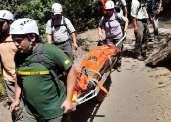 Misionera lesionada fue rescatada en un sendero de montaña en Bariloche