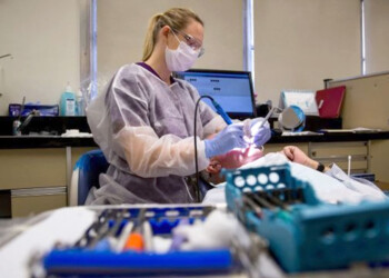 Insumos odontológicos registran aumentos que superan el 40%