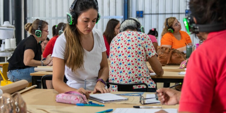 DISEÑO. El espacio MiDi ubicado en el Parque Industrial brindará cursos gratuitos híbridos de moldería digital.